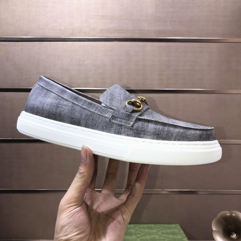 G*u*i leather shoes